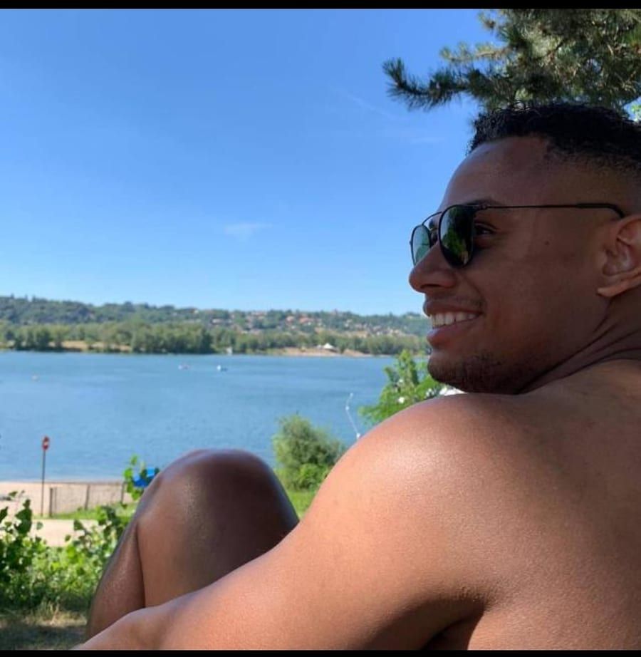 Profil de Helori, 39 ans, Annonces gay arabe à Engollon (Neuchâtel)