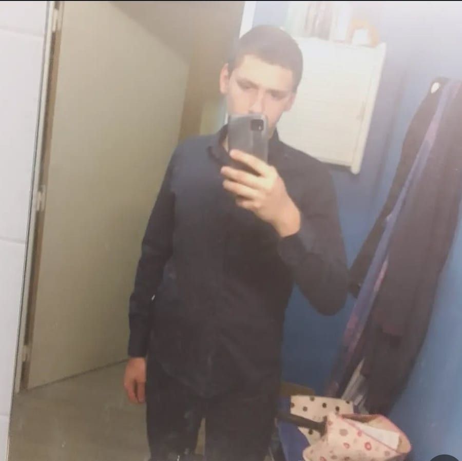 Profil de Rachide, 26 ans, Annonces gay à Fenin (Neuchâtel)
