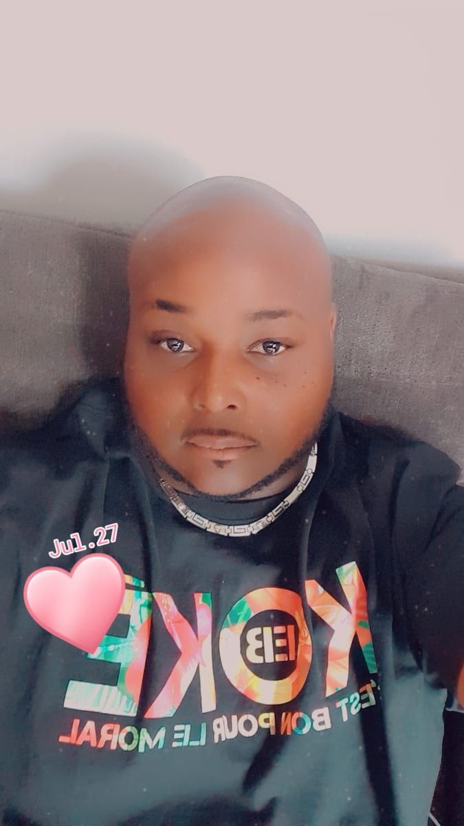 Profil de Thoma, 35 ans, Annonces gay arabe à Le Landeron (Neuchâtel)