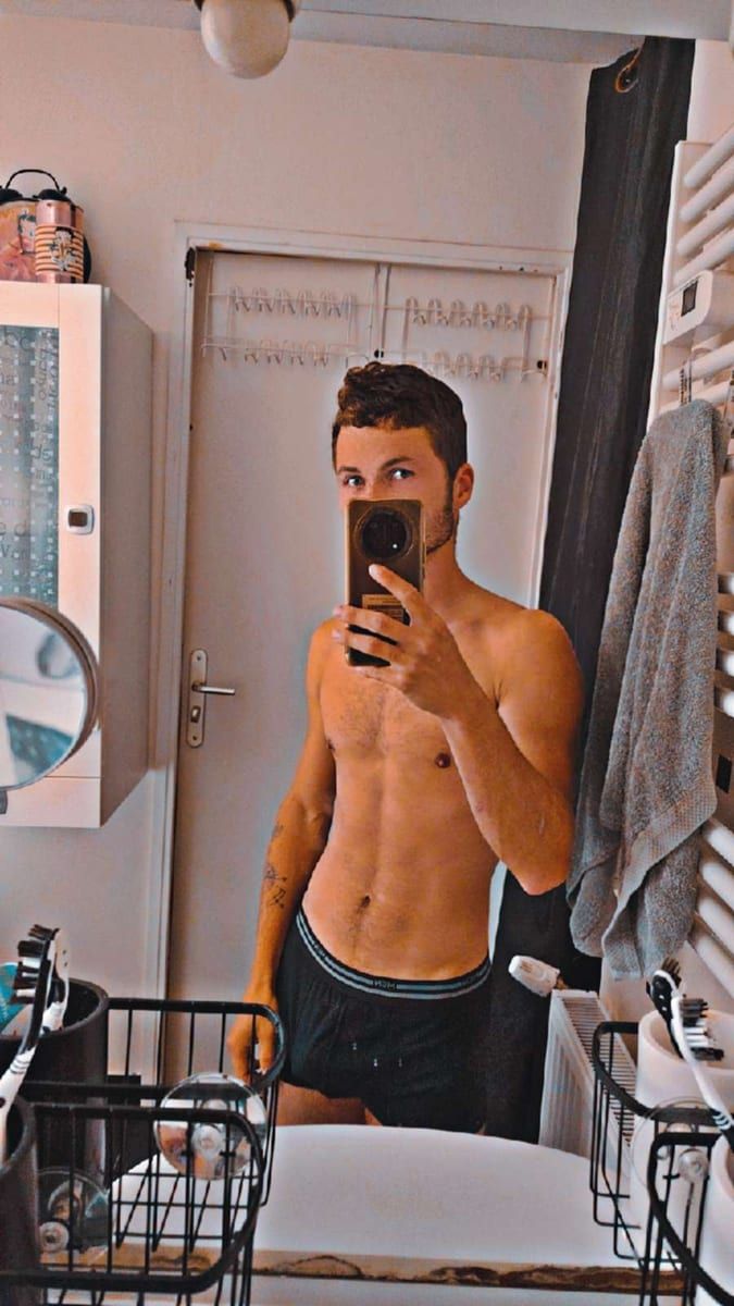 Profil de Corado, 29 ans, Annonces gay à Corcelles NE (Neuchâtel)