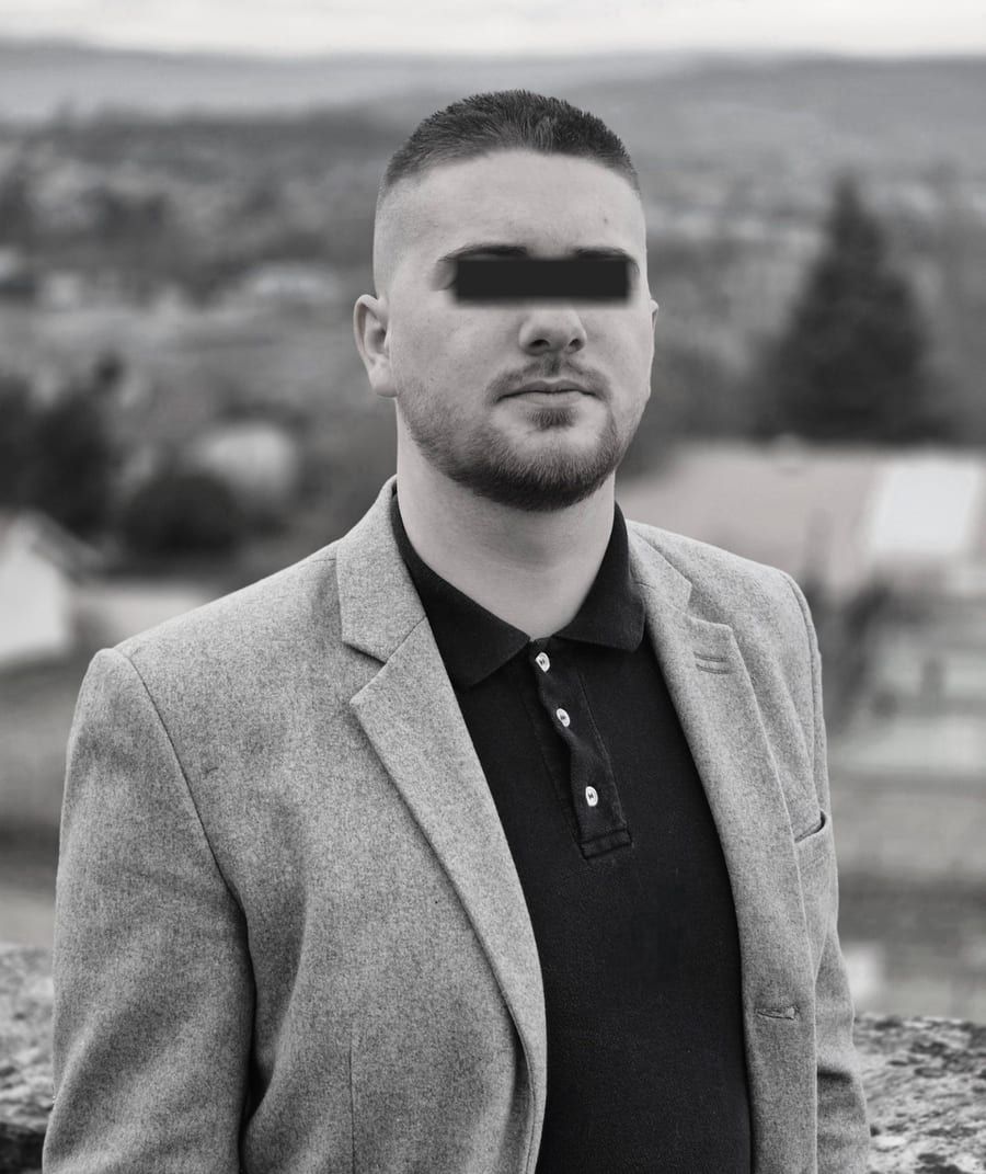 Profil de Fulgence, 41 ans, Annonces gay à Boudevilliers (Neuchâtel)