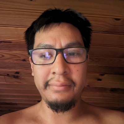 Profil de Umut, 42 ans, Annonces gay à Les Verrières (Neuchâtel)