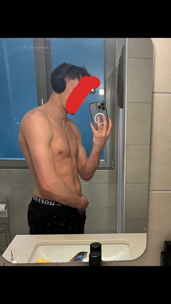 Profil de Selmen, 43 ans, Annonces gay arabe à Fleurier (Neuchâtel)