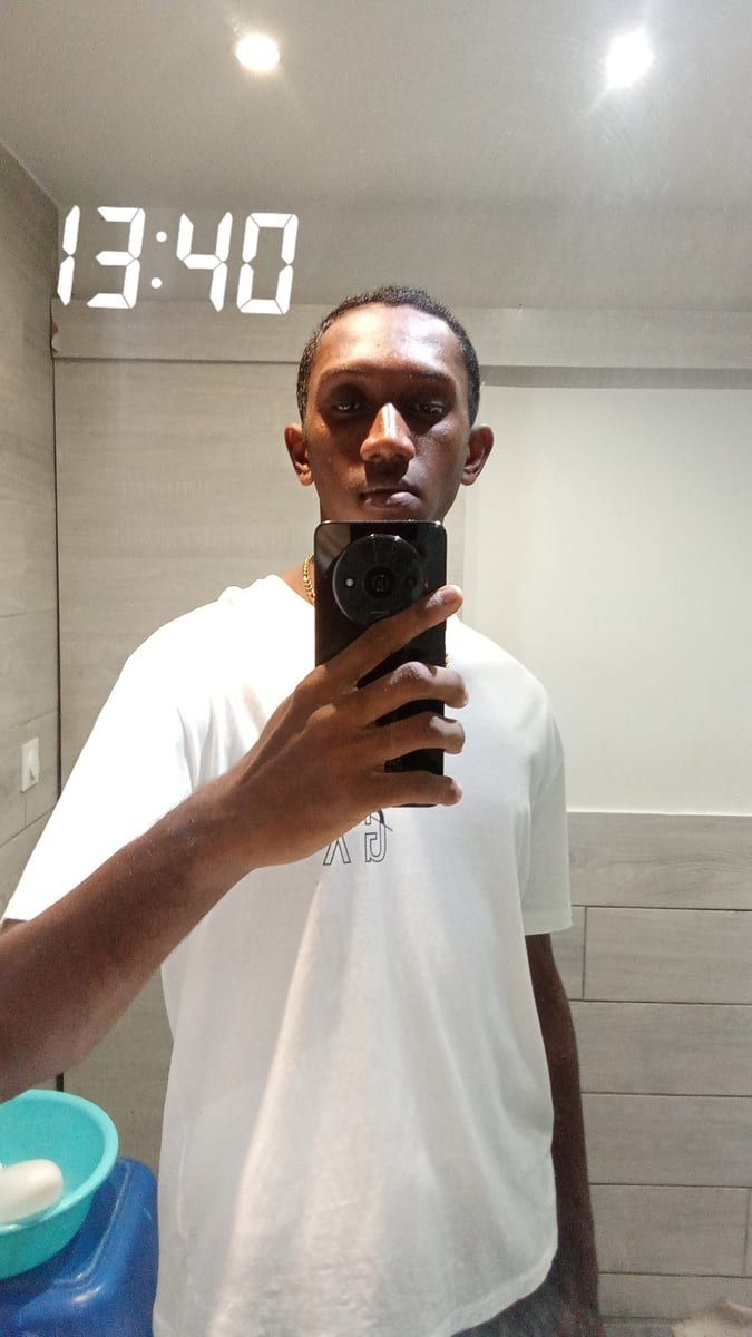 Profil de Zaim, 32 ans, Annonces gay à Chézard-St-Martin (Neuchâtel)