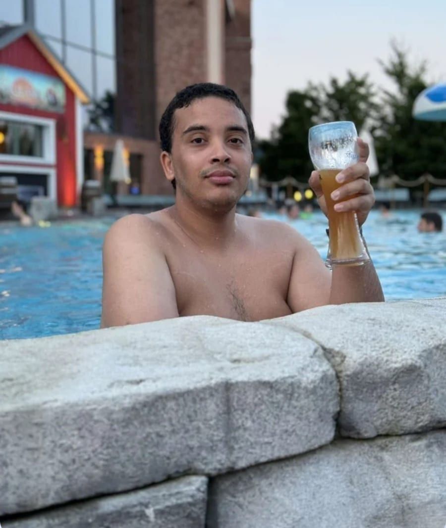 Profil de Kleo, 35 ans, Annonces gay à Brot-Dessous (Neuchâtel)