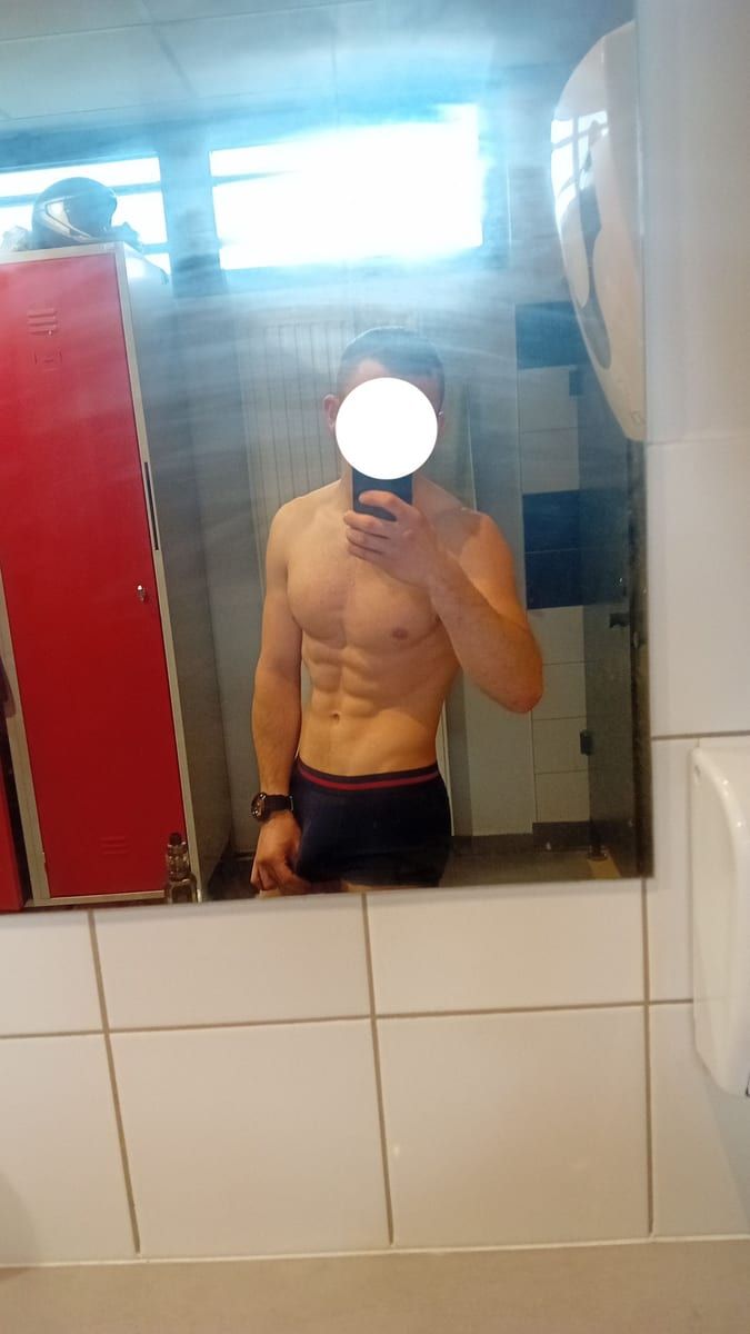 Profil de Natael, 45 ans, Annonces gay à Les Brenets (Neuchâtel)