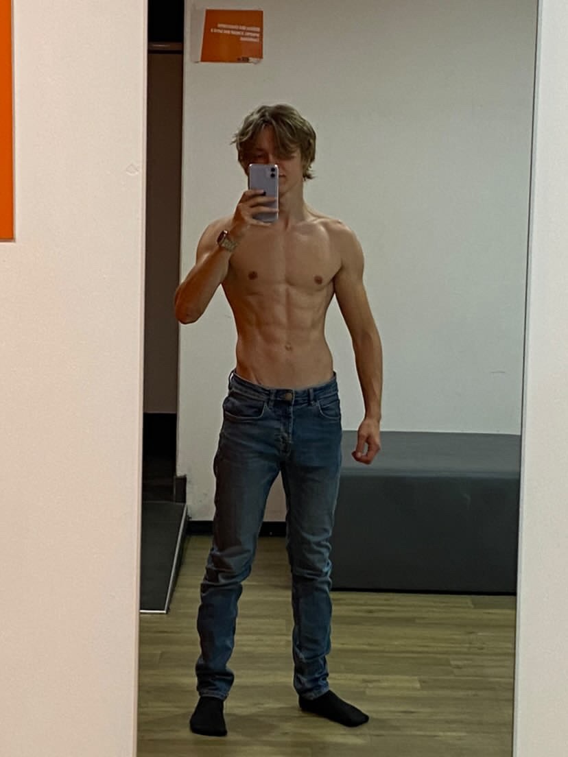 Profil de Cheikhou, 41 ans, Annonces gay à Lignières (Neuchâtel)