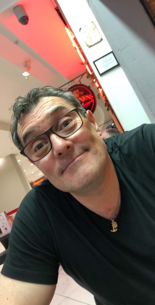 Profil de Paul-marie, 37 ans, Annonces gay à Fenin (Neuchâtel)