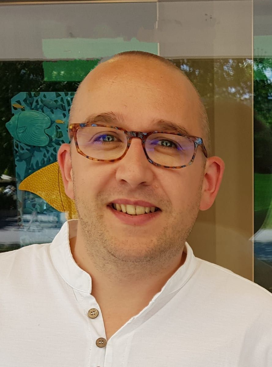 Mohamed-rayan - Annonces gay arabe à Les Vieux-Prés Profil de Mohamed-rayan, 35 ans, Annonces gay arabe à Les Vieux-Prés (Neuchâtel)