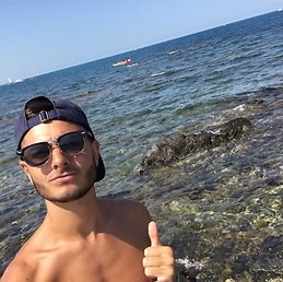 Profil de Anthonyn, 36 ans, Annonces gay arabe à La Chaux-du-Milieu (Neuchâtel)