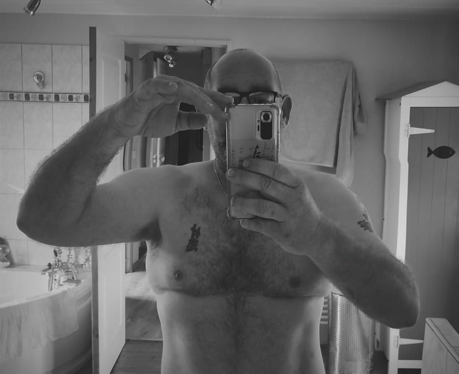 Profil de Yahel, 33 ans, Annonces gay arabe à Enges (Neuchâtel)