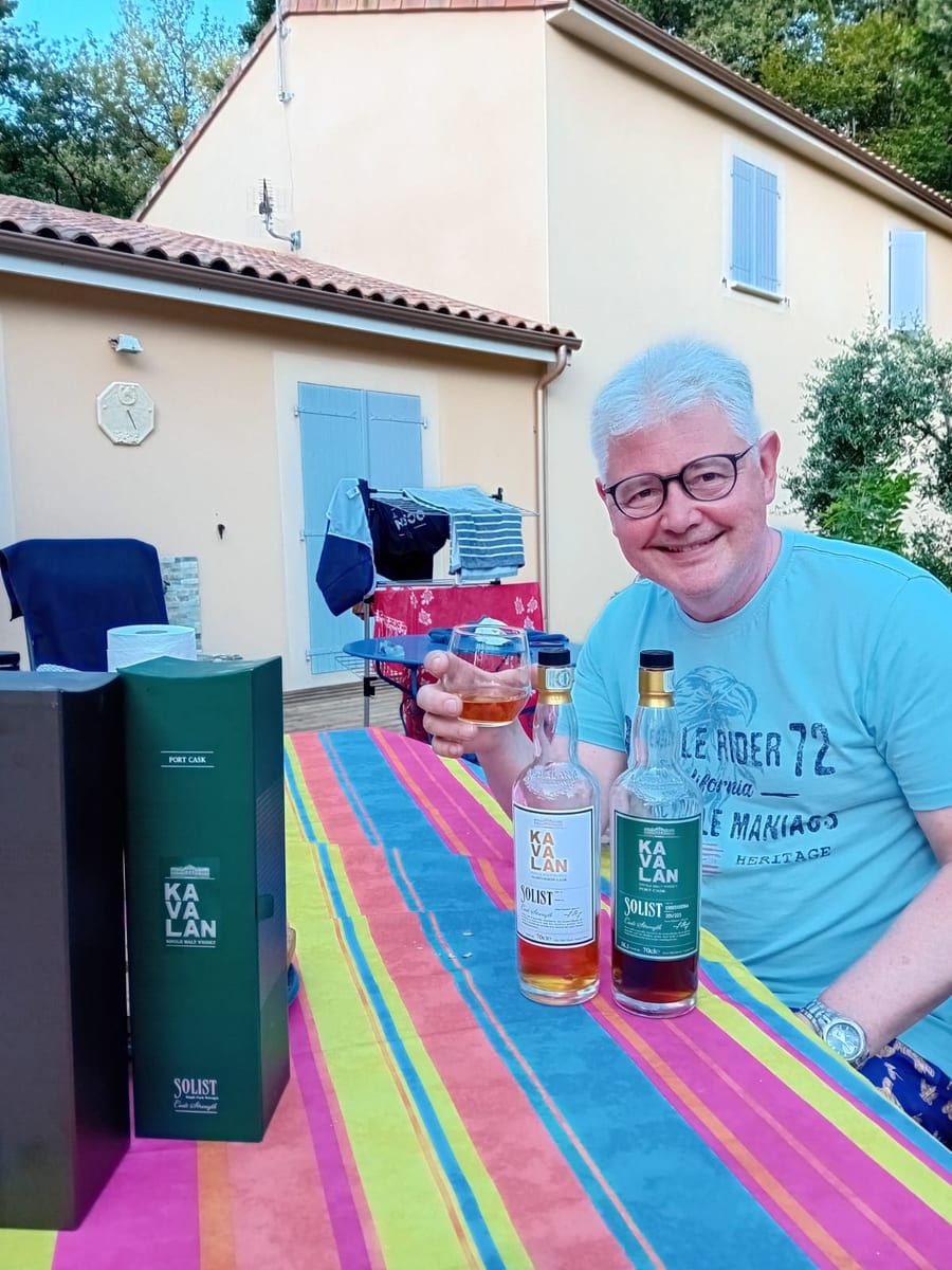 Profil de Elouen, 39 ans, Annonces gay à Colombier NE (Neuchâtel)