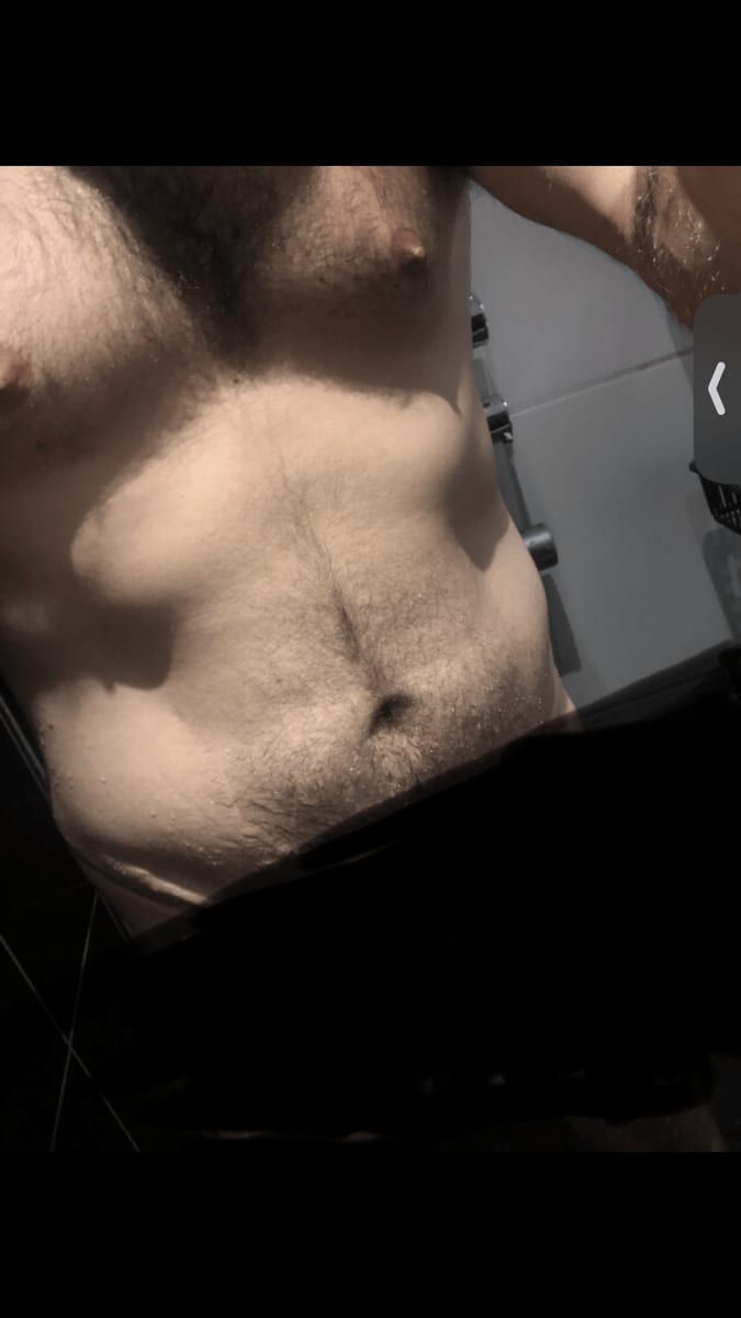 Profil de Pierre-paul, 25 ans, Annonces gay arabe à La Chaux-du-Milieu (Neuchâtel)