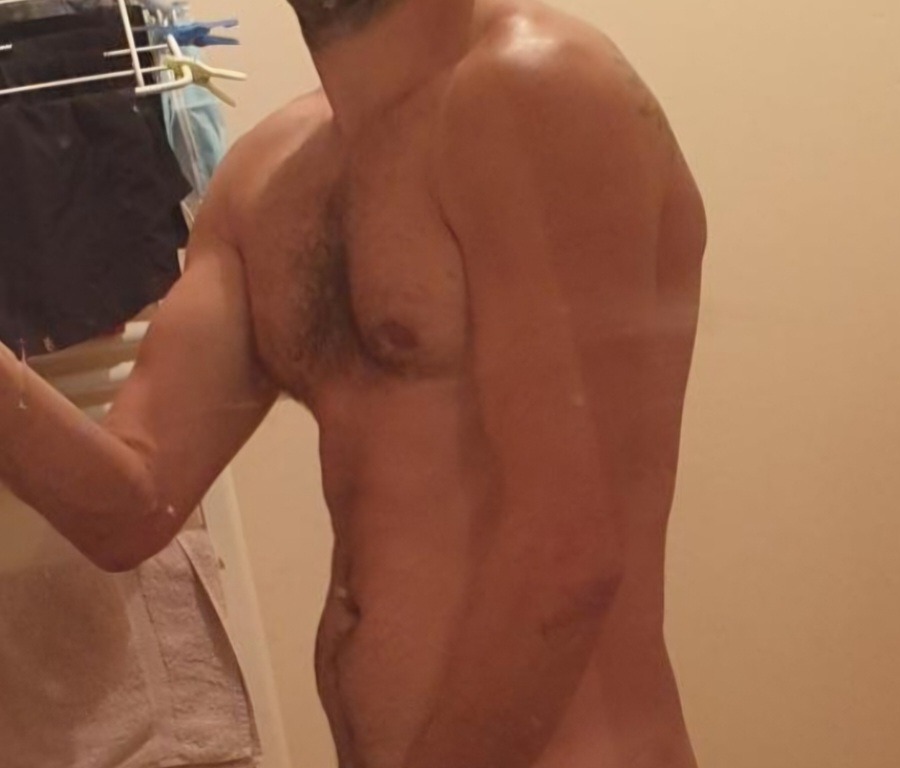 Profil de Ewann, 39 ans, Annonces gay arabe à St-Sulpice NE (Neuchâtel)