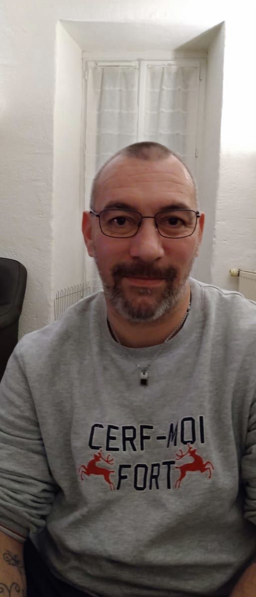 Profil de Ennemond, 42 ans, Annonces gay à Colombier NE (Neuchâtel)
