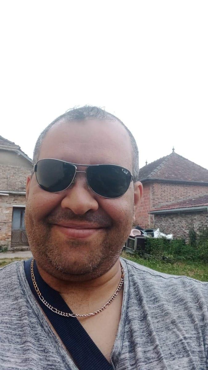 Profil de Saif-eddine, 41 ans, Annonces gay à Fenin (Neuchâtel)