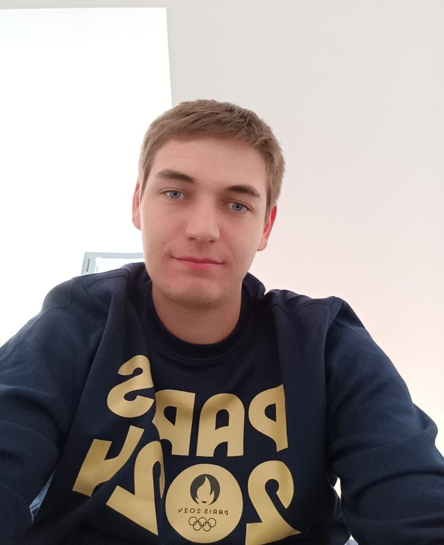 Profil de Zayd, 24 ans, Annonces gay à Chaumont (Neuchâtel)