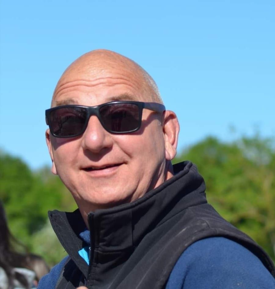 Profil de Mathieu, 22 ans, Annonces gay à Champ-du-Moulin (Neuchâtel)
