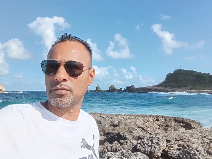 Profil de Moaad, 26 ans, Annonces gay arabe à Les Ponts-de-Martel (Neuchâtel)