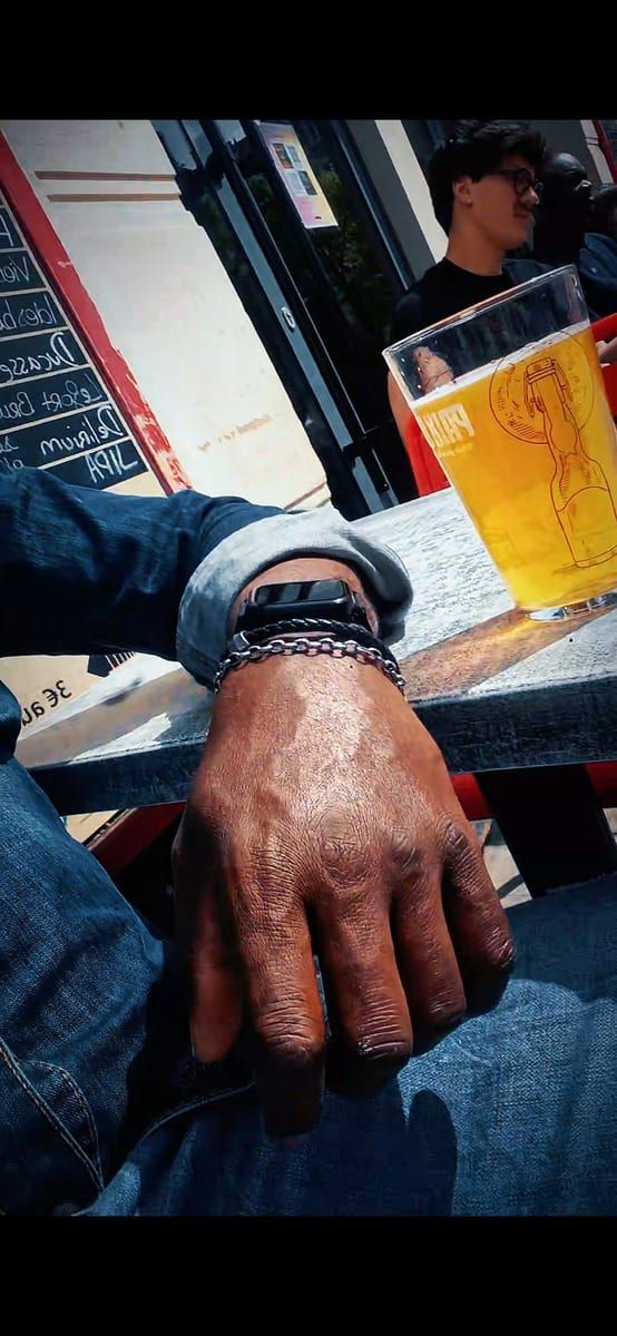 Profil de Villy, 38 ans, Annonces gay à Montezillon (Neuchâtel)