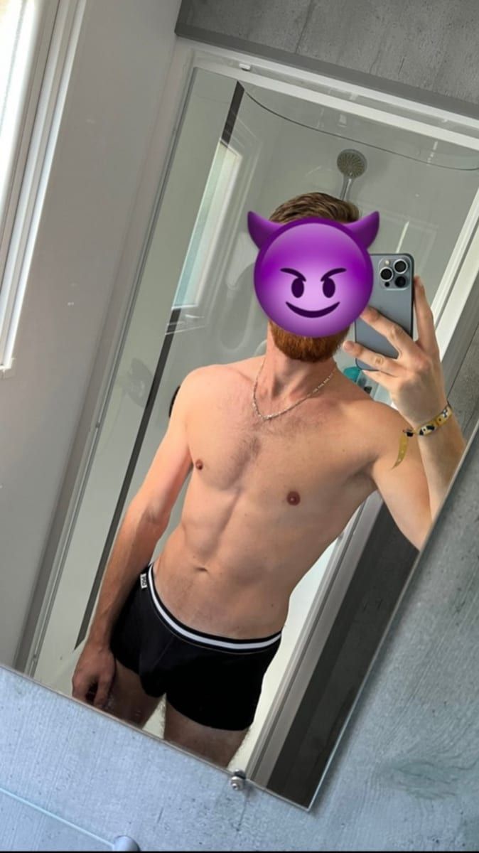 Profil de Pierre-charles, 34 ans, Annonces gay à La Sagne NE (Neuchâtel)