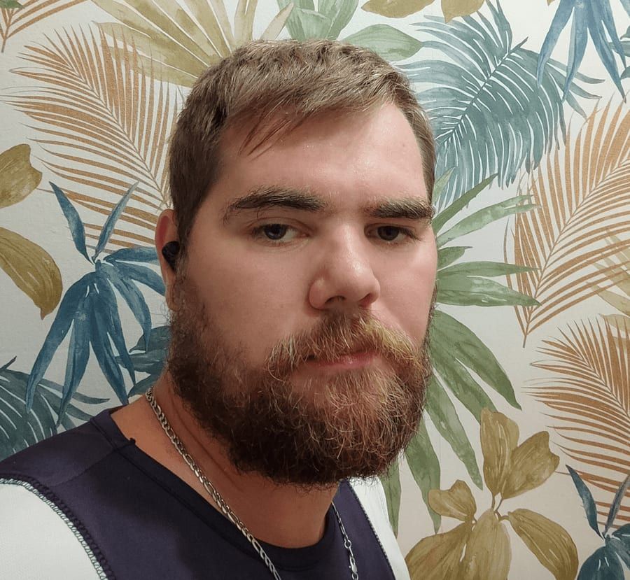Profil de Elhad, 37 ans, Annonces gay à Vilars NE (Neuchâtel)