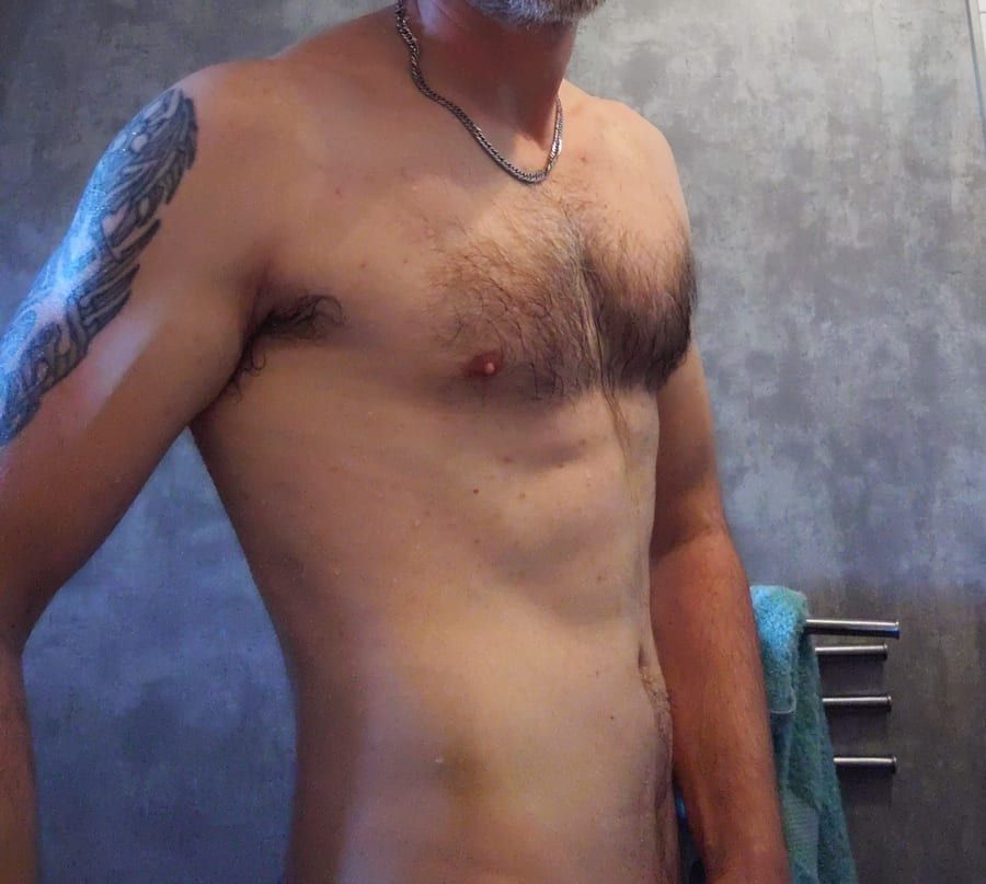 Profil de Mischa, 43 ans, Annonces gay à Travers (Neuchâtel)
