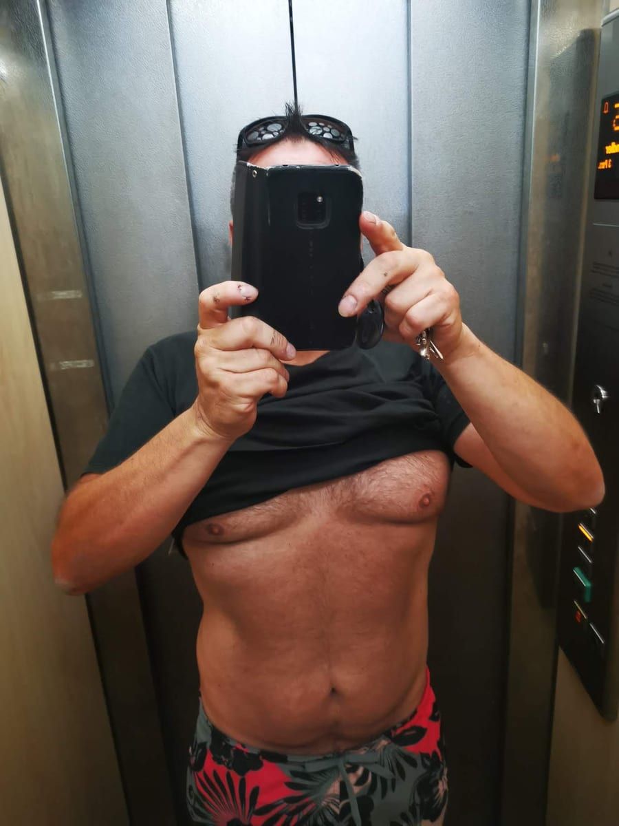 Profil de Brighton, 43 ans, Annonces gay à St-Blaise (Neuchâtel)