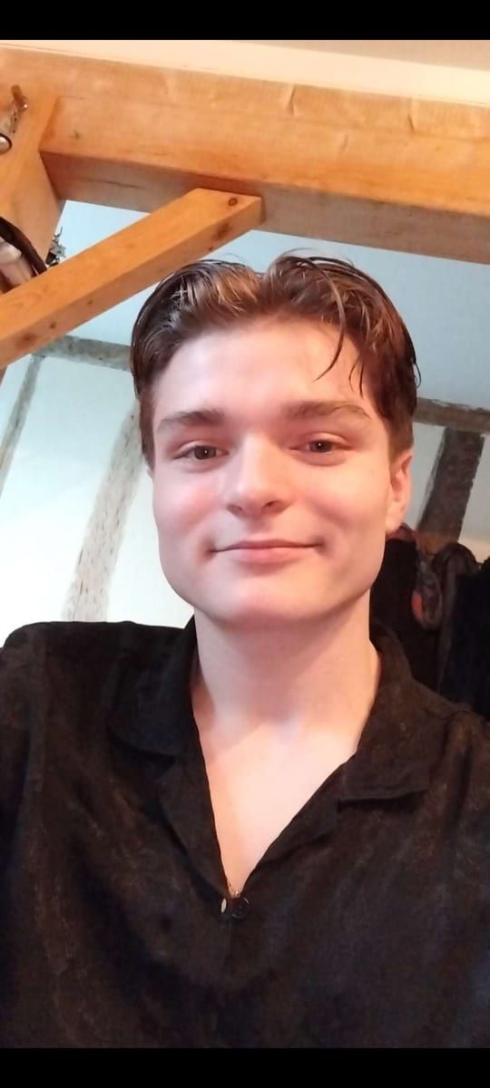 Profil de Zlatan, 44 ans, Annonces gay arabe à Le Landeron (Neuchâtel)