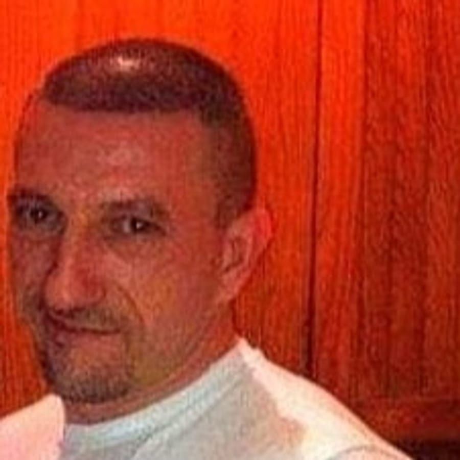 Profil de Azim, 36 ans, Annonces gay à Fresens (Neuchâtel)
