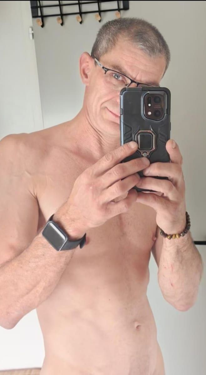 Profil de Guigner, 38 ans, Annonces gay à Corcelles NE (Neuchâtel)